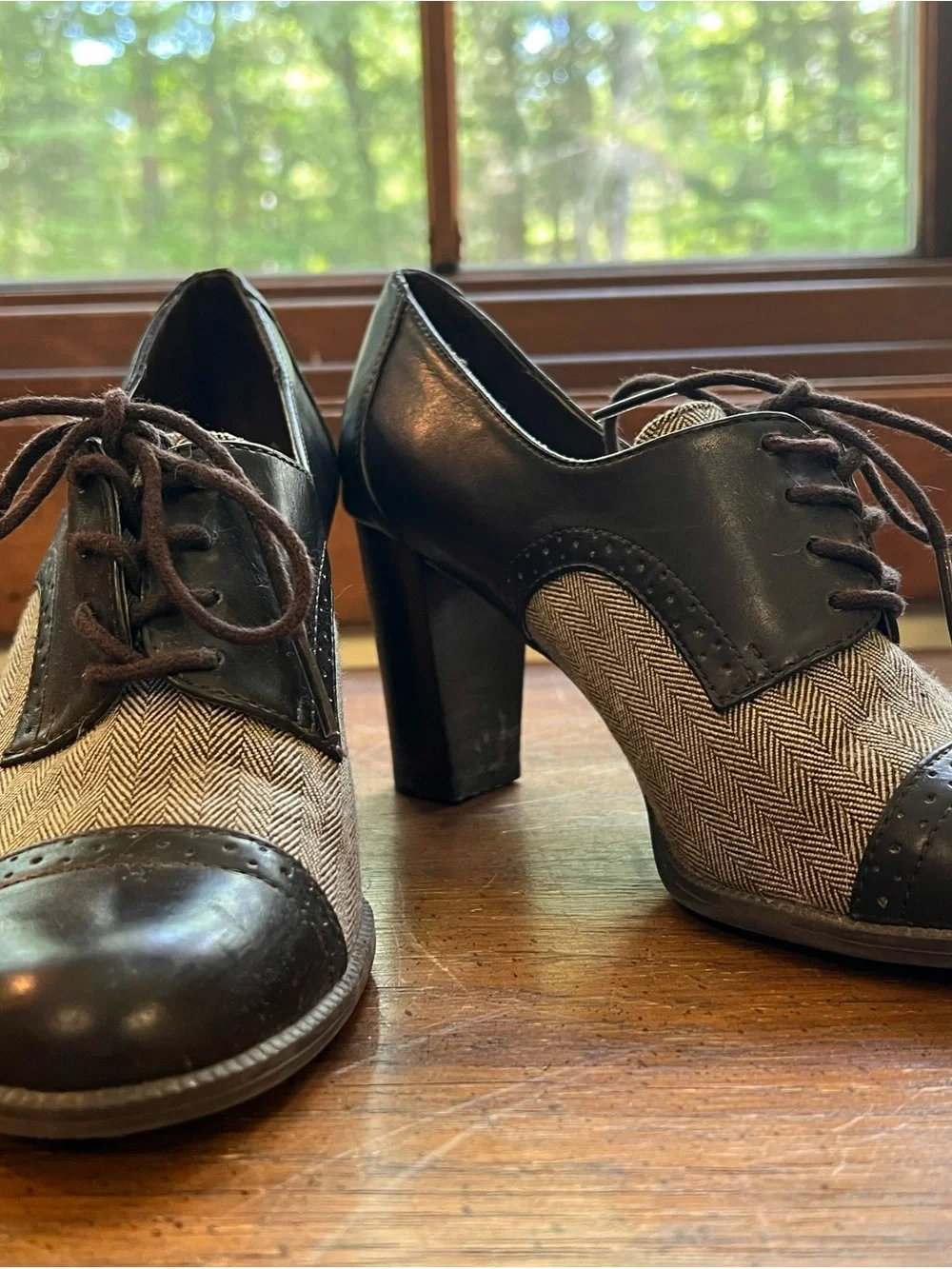 Etienne Aigner Two-Tone Lace-Up Heels in Black and Gray Herringbone